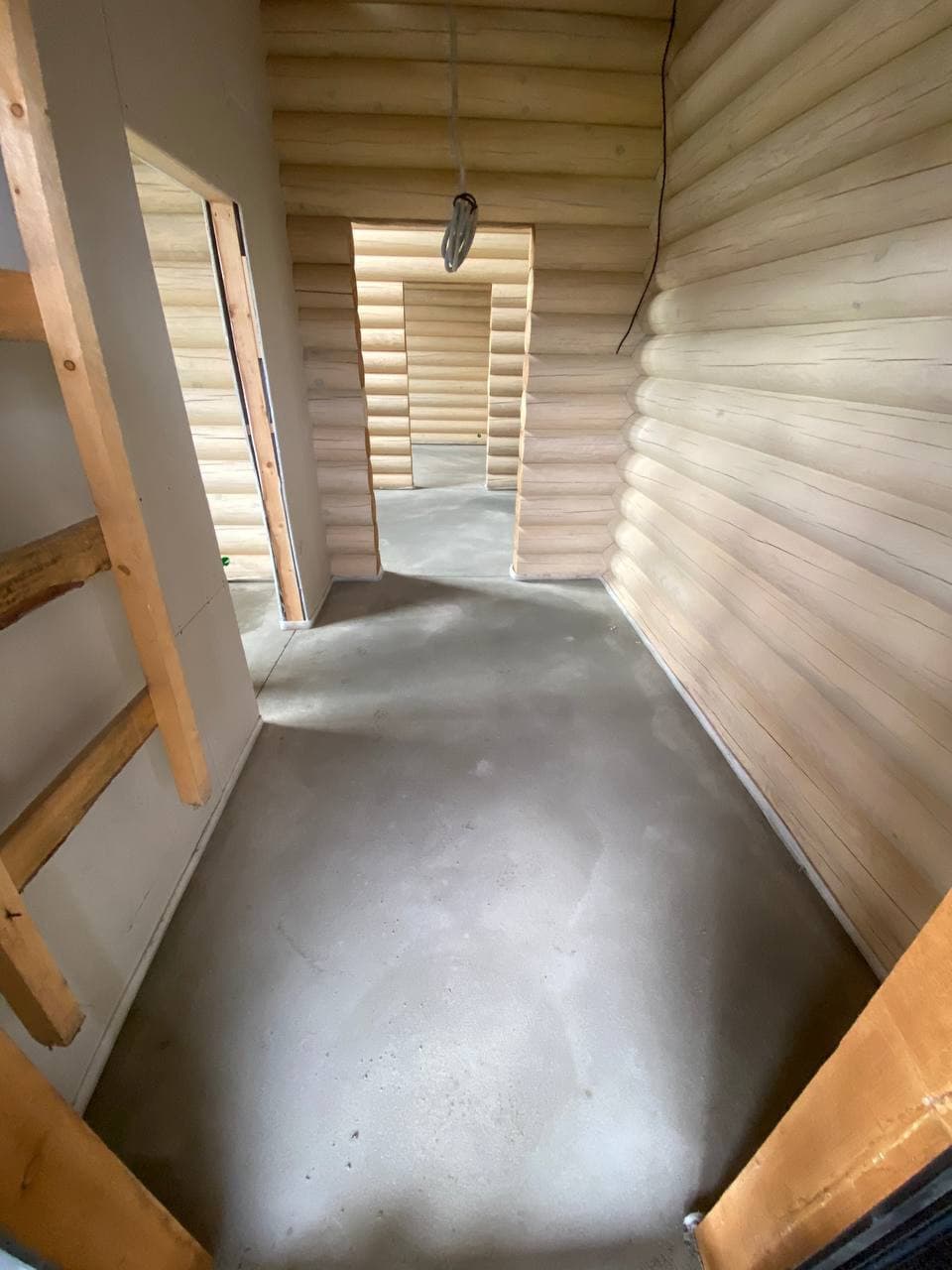 Деревянный дом, д. Аббакумово